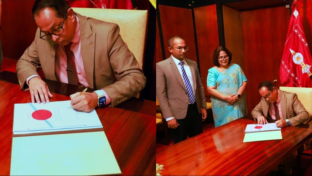 22 වැනි ආණ්ඩුක්‍රම ව්‍යවස්ථා සංශෝධනයට කථානායකවරයා අත්සන් තබයි