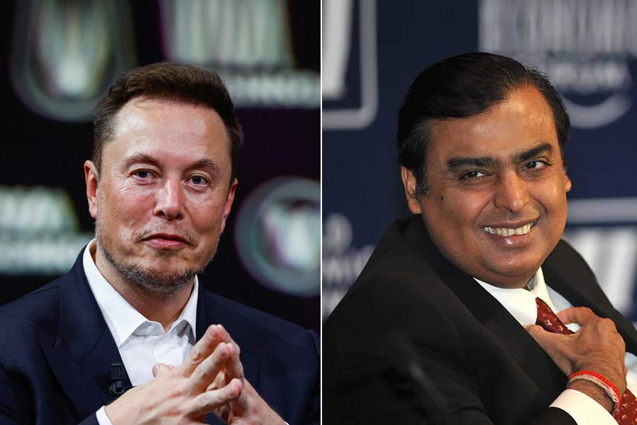 “ඉන්දියාවේ සැබෑ ලොක්කා අම්බානිද?” ස්ටාර්ලින්ක් තරගයට ඉඩ නොදෙන බවට එලොන් මස්ක්ගෙන් චෝදනා