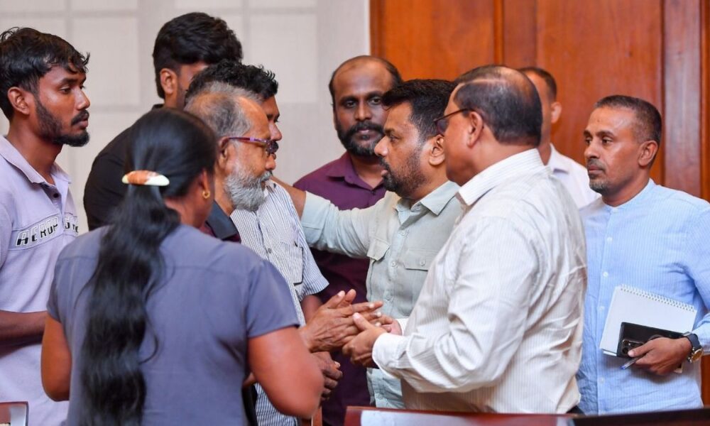 මරණ දඬුවමට ලක්ව සිටින අනෝජන් සිවරාසාට සමාව ලබාගැනීමට ශ්‍රී ලංකාවෙන් නියෝජිත කණ්ඩායම් දෙකක් සෞදියට